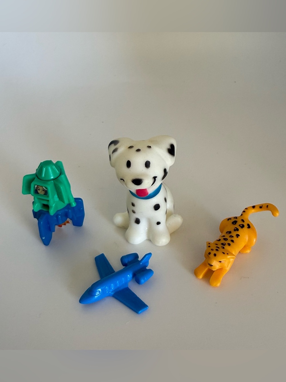101 dalmatian mini White Dalmatian Dog Toy Figure with plane tiger rocket lot